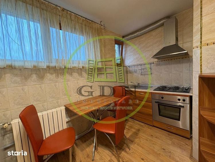 Apartament cu 2 camere decomandat, mobilat în Rovine