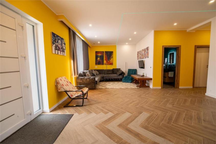 CASA INDIVIDUALA - PROIECT SUPERB - ZONA FOARTE BUNA - 10