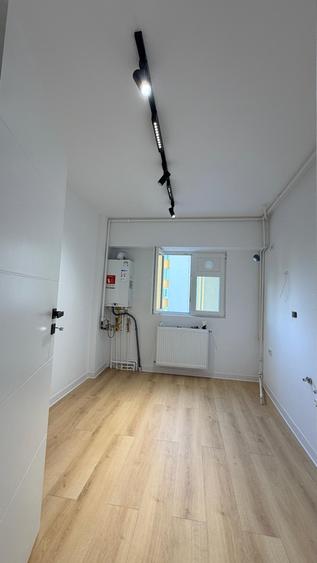 Apartament cu 3 camere decomandat în Unirii