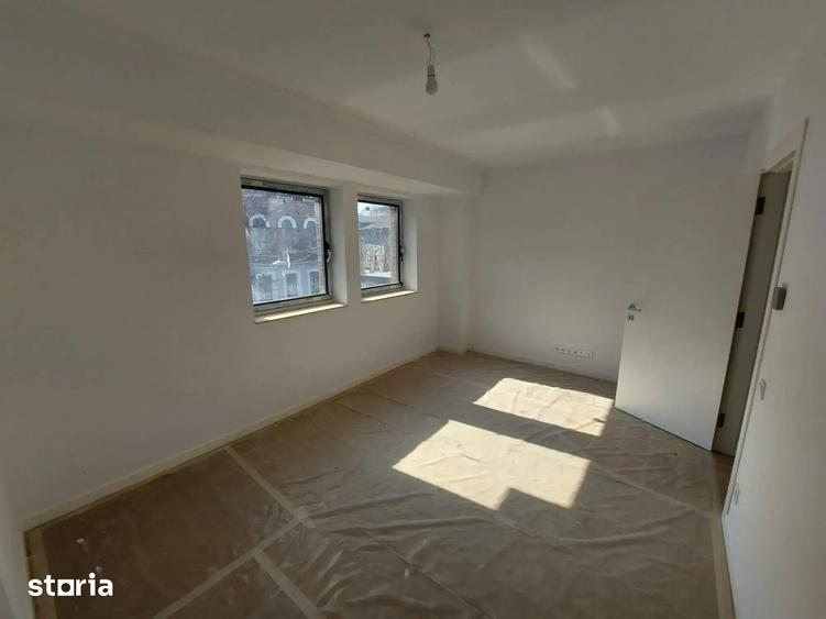 Apartament cu 3 camere semidecomandat în Pache Protopopescu