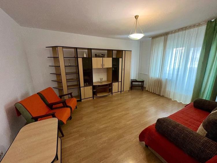 Apartament cu 2 camere decomandat în Nerva Traian