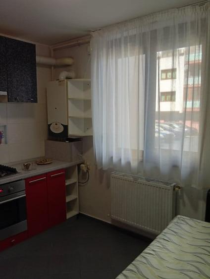 Apartament cu 2 camere decomandat în Prelungirea Ghencea