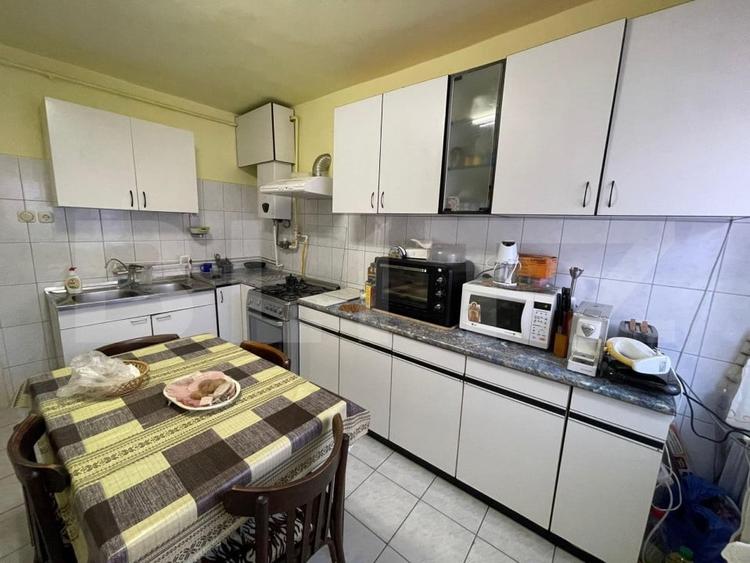 Garsonieră decomandată, mobilată în Zorilor