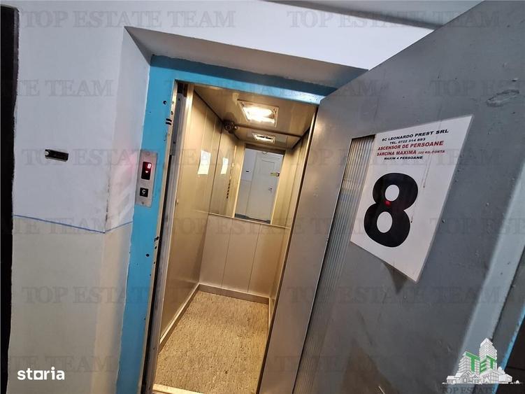 Apartament cu 3 camere semidecomandat în Nicolae Bălcescu