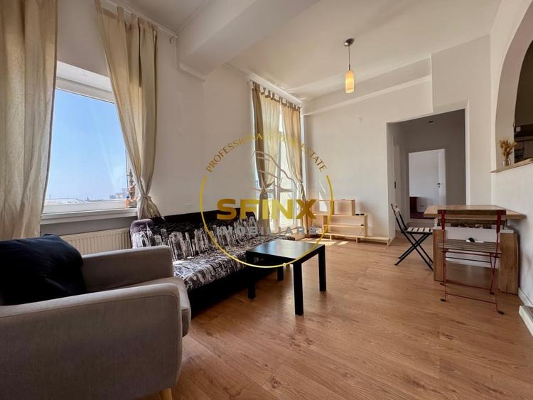 Apartament cu 4 camere semidecomandat, mobilat în Cișmigiu
