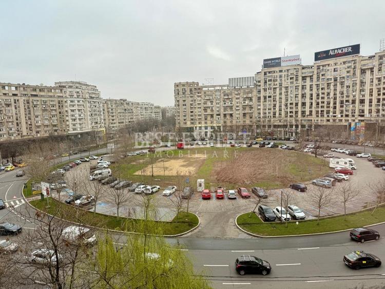 Apartament cu 3 camere decomandat în Unirii