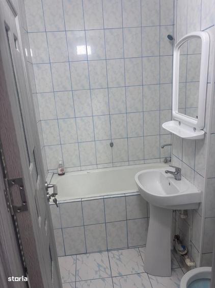 Apartament cu 2 camere în Viziru 3