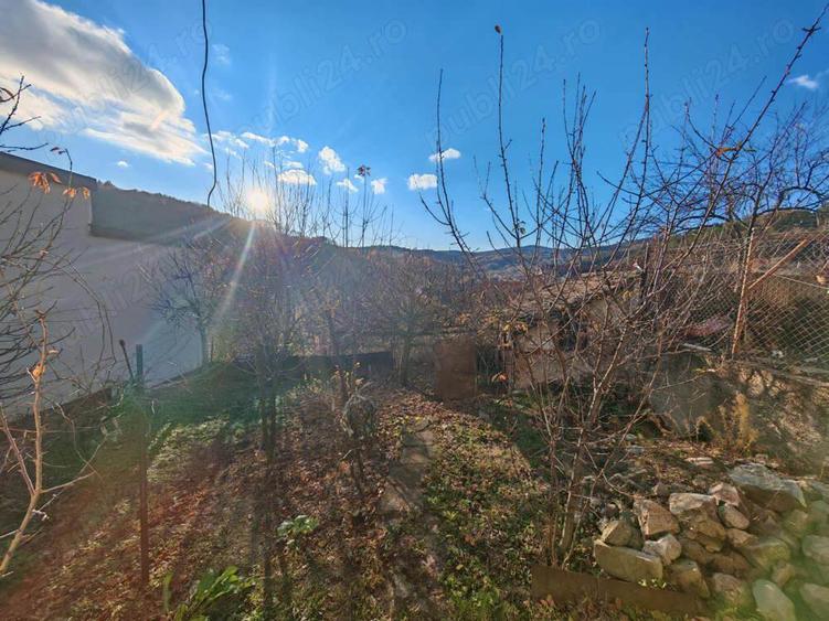 Casa de vanzare Orsova sau schimb cu apartament - 2