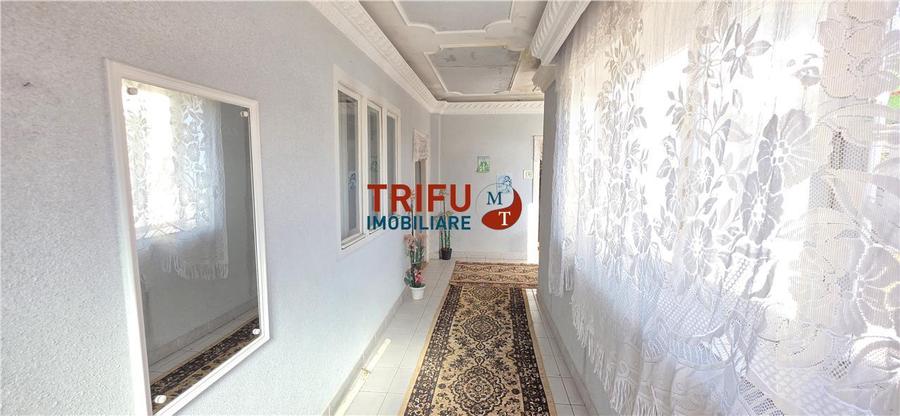Casă individuală cu 5 camere cu Canalizare în Bărăbanț