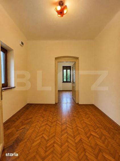 Casă cu 4 camere cu Teren 678 Mp în Elisabetin