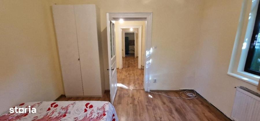 Casă cu 2 camere cu Teren 75 Mp în Iancului