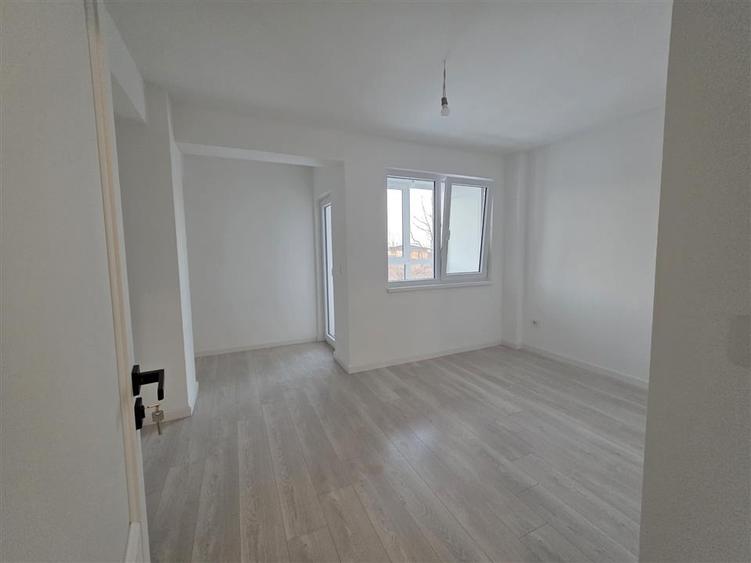 Apartament cu 2 camere decomandat în Păcurari