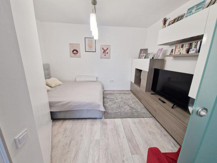 Apartament 3 camere, parcare, str Florilor Floresti Atelierul de Pizza - 6