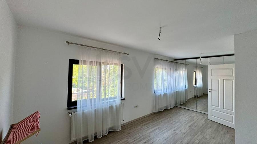 Casă cu 3 camere cu Teren 241 Mp în Tunari