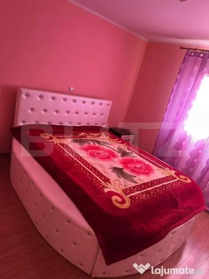 Casă cu 5 camere cu Teren 1000 Mp în Central
