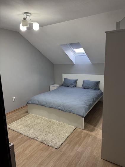 Apartament cu 3 camere decomandat în Exterior Vest