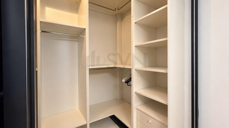 Apartament cu 3 camere semidecomandat, mobilat în Herăstrău