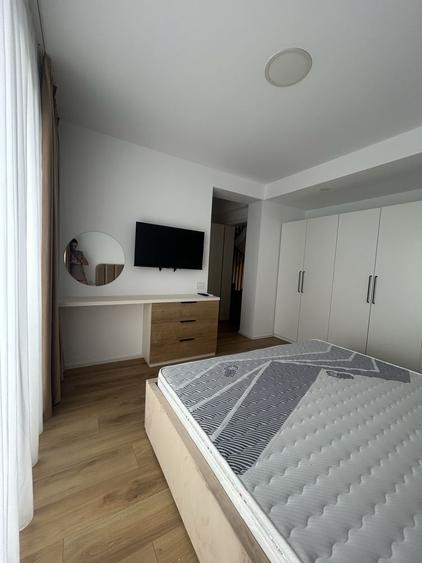 Casă cu 4 camere cu Teren 200 Mp în Central