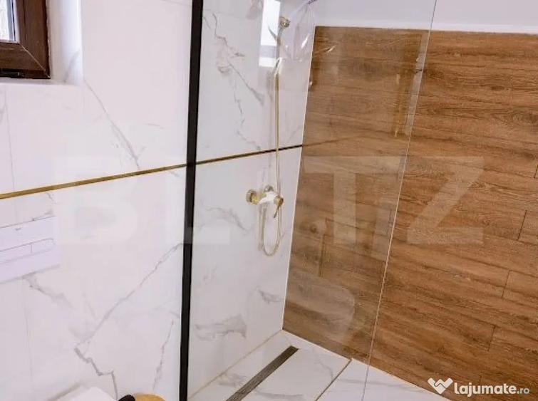 Casă cu 4 camere cu Teren 470 Mp în Central