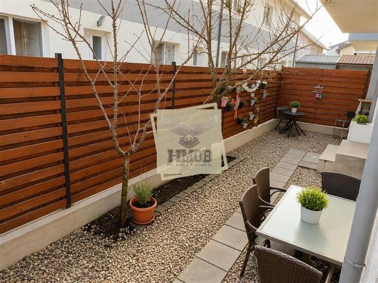 Apartament cu 3 camere decomandat, mobilat în Aeroport