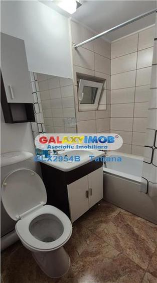 Apartament cu 3 camere semidecomandat, mobilat în Berceni