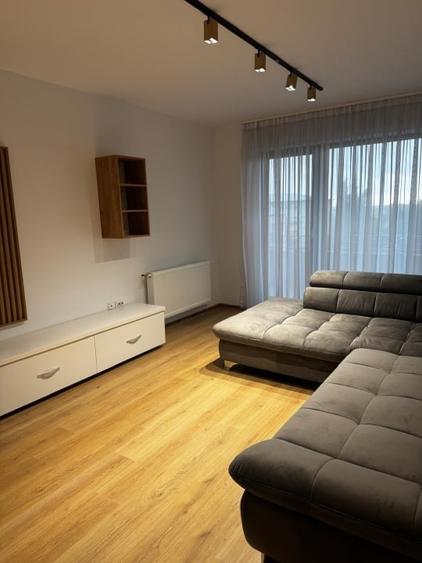 Apartament cu 2 camere decomandat, mobilat în Nord