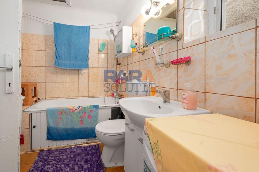 Casă individuală cu 3 camere cu Canalizare în Nord