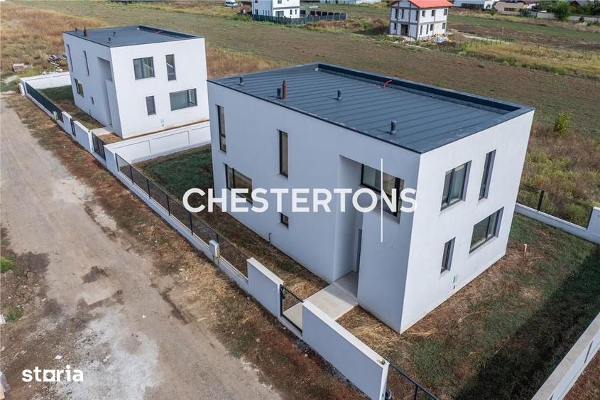 Casă cu 5 camere cu Teren 450 Mp în Brănești