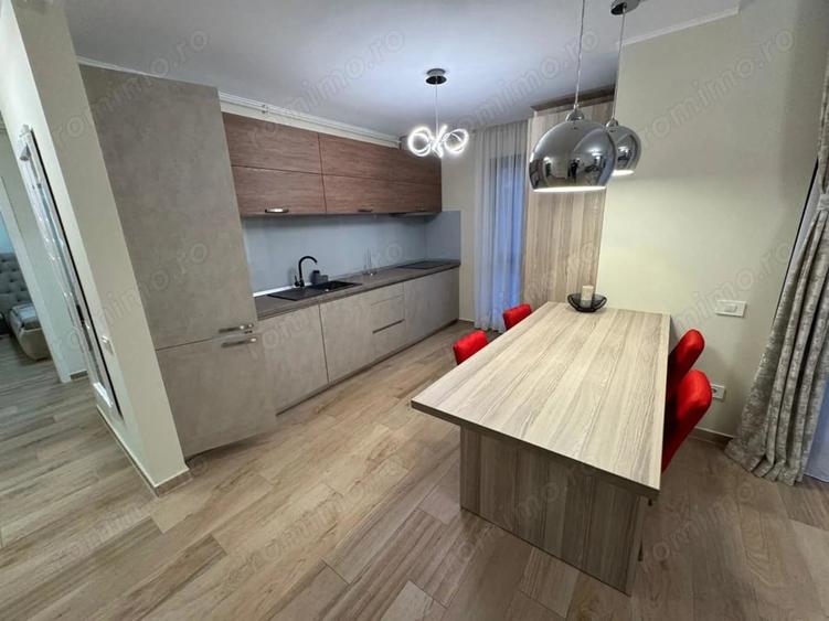 Apartament cu 2 camere semidecomandat în Dumbrăvița