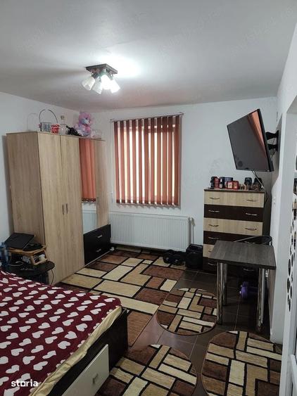 CENTRU - Casa solida cu etaj ,la pret de apartament ! - 10