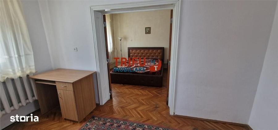 Casă cu 4 camere cu Teren 1380 Mp în Partoș