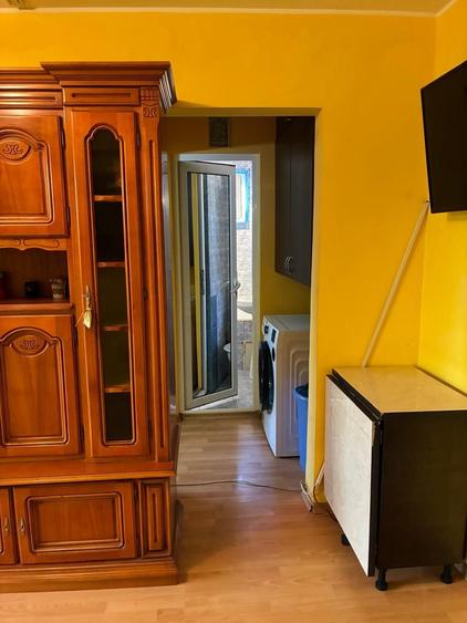Apartament cu 2 camere semidecomandat în Exterior Vest