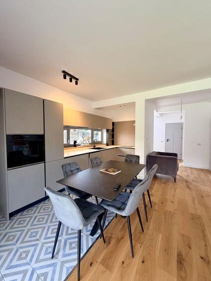 Duplex cu 4 camere cu Canalizare în Moșnița Nouă