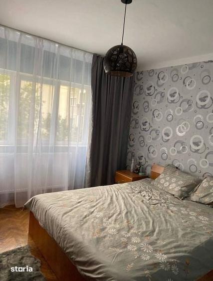 Apartament cu 2 camere decomandat în Bârzava