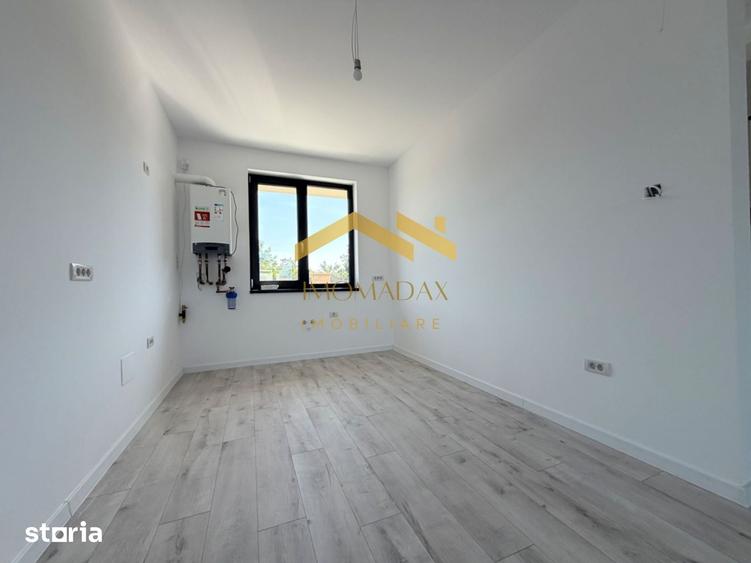 Casă cu 4 camere cu Teren 265 Mp în Sânmihaiu Român