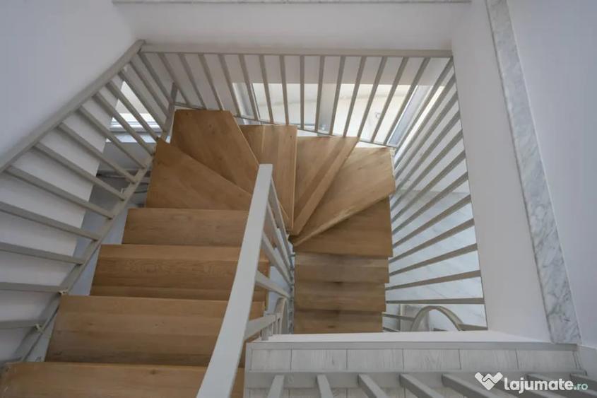 Apartament cu 6 camere decomandat în Timpuri Noi