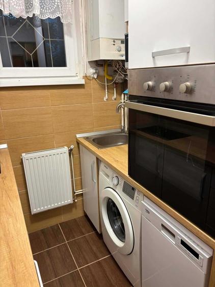 Apartament cu 2 camere decomandat în Tudor