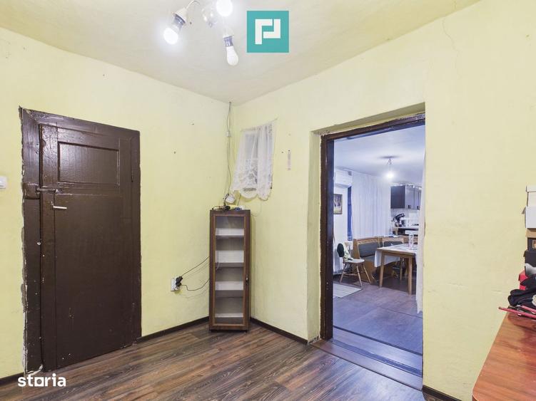 Casă cu 7 camere cu Teren 3141 Mp în Macea