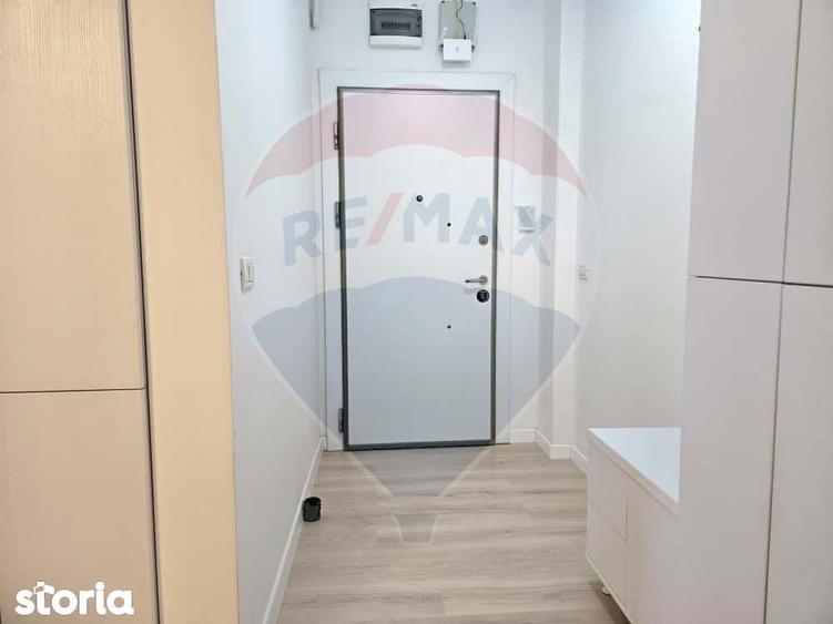 Apartament cu 2 camere, mobilat în Central