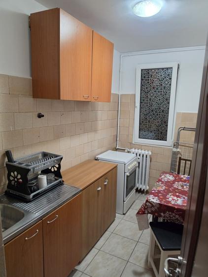 Garsonieră decomandată în Giurgiului