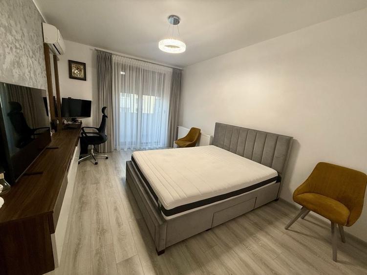 Garsonieră decomandată în Central
