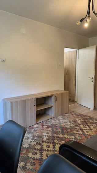 Garsonieră semidecomandată în Girocului