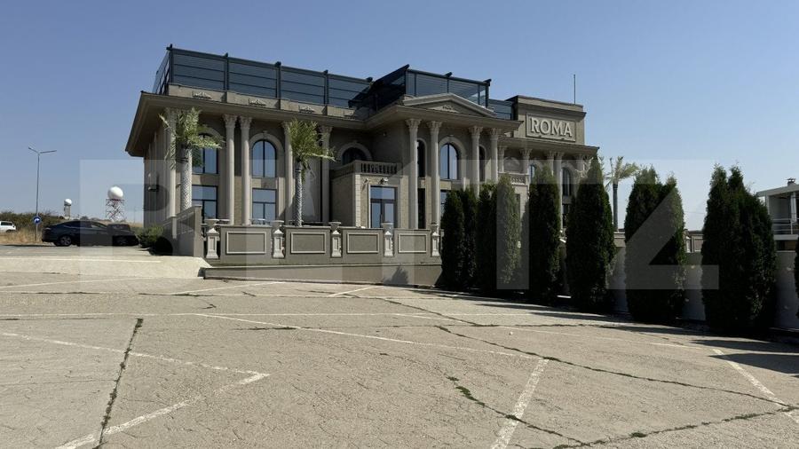 Spațiu comercial, de 1,570 mp, în Exterior Est