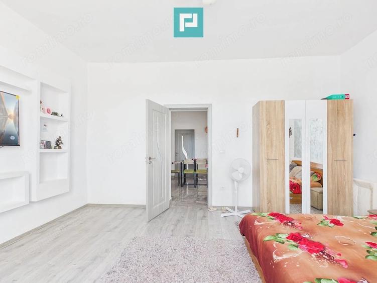 Casă cu 3 camere cu Teren 1500 Mp în Turnu