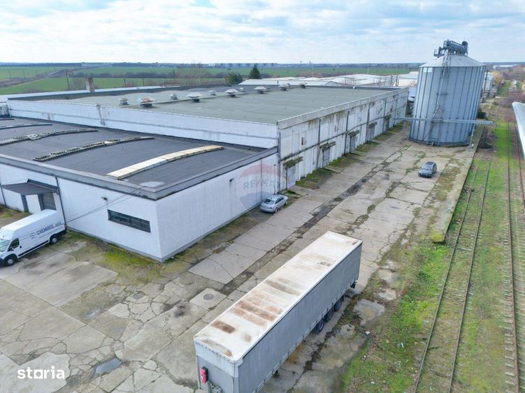 Spațiu comercial, de 6,132 mp, în Sânnicolau Mic