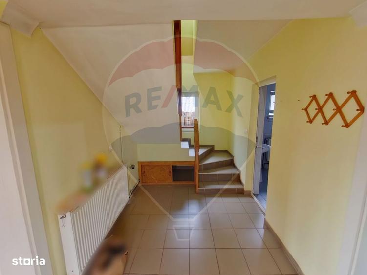 Casă cu 3 camere cu Teren 1262 Mp în Vad