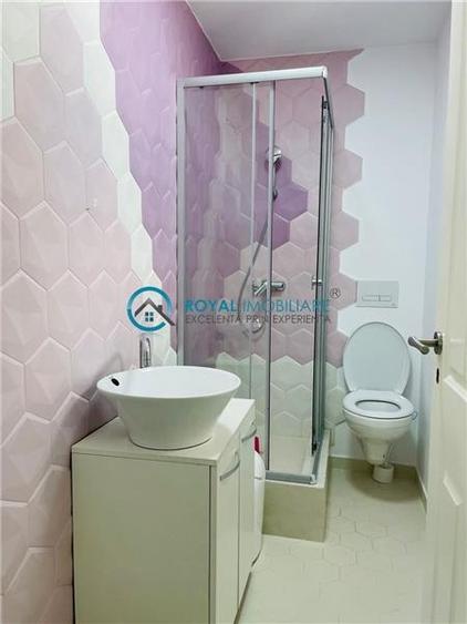 Casă individuală cu 6 camere cu Teren 417 Mp în B-dul București