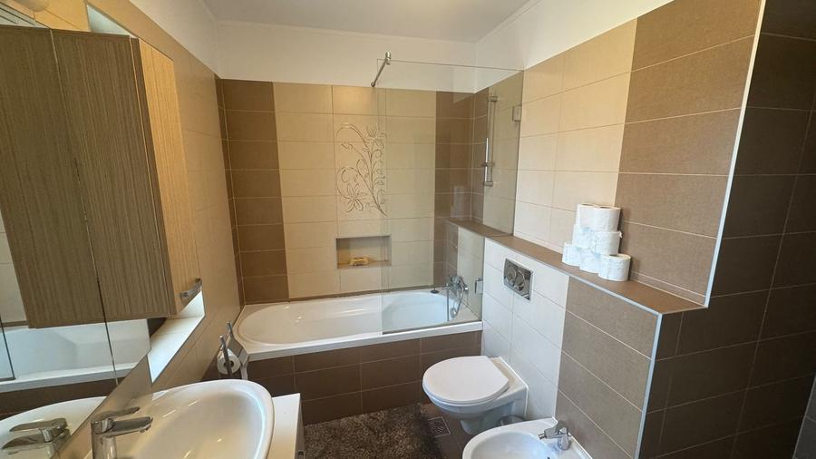 Duplex cu 4 camere cu Canalizare în Arhitecților - Calea Cisnădiei