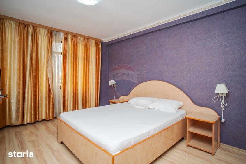 Spațiu comercial, de 1,855 mp, în Central