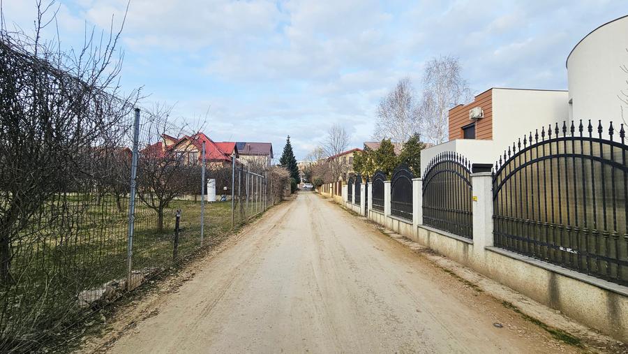 Teren Construcții intravilan de 1000 mp, în Pipera